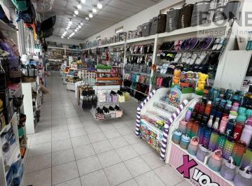 Fondo de comercio · 100m² · 2 Ambientes · Fondo de Comercio en Venta