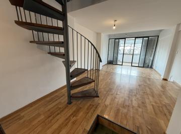Departamento · 57m² · 1 Ambiente · 1 Cochera · Loft Estilo Dúplex con Cochera en Venta - Barrio Martin