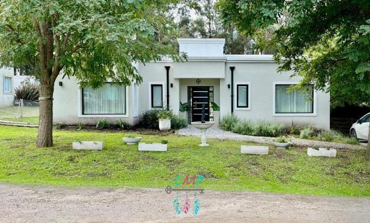 Casa · 120m² · 3 Ambientes · 1 Cochera