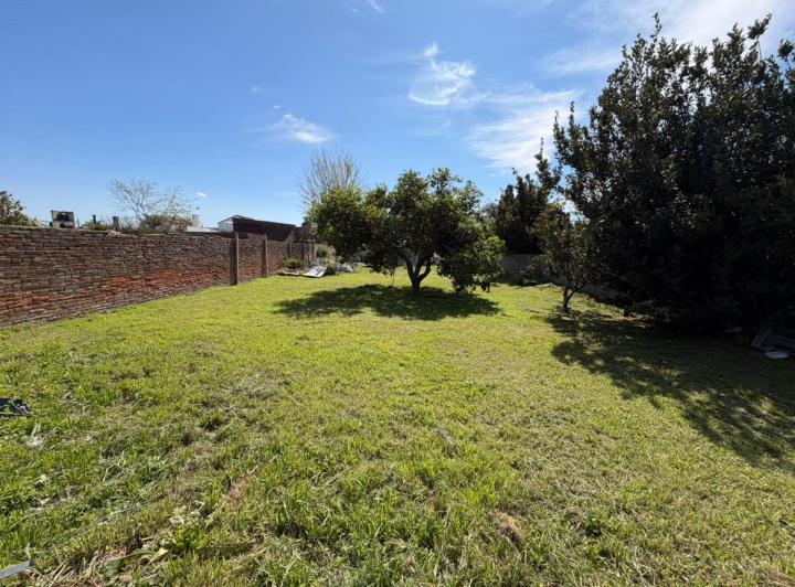 Terreno · 203m²