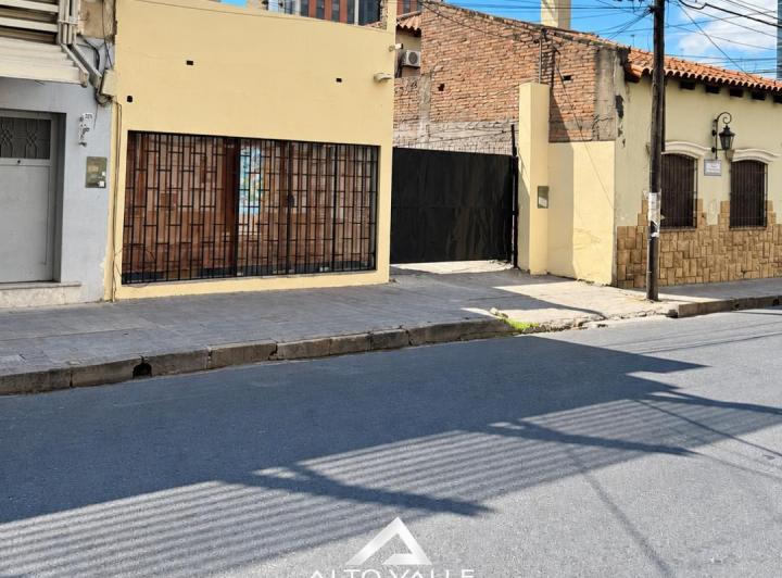 Terreno · 300m²