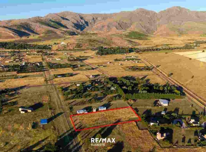 Terreno · 3377m²