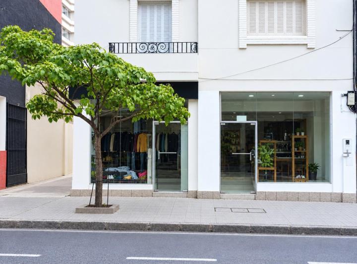 Local comercial · 130m²