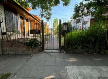 Casa de 2 ambientes, Morón · Dúplex Al Frente de 2 Ambientes en Alquiler en Castelar Norte, a m de Santa Rosa y Acceso Oeste
