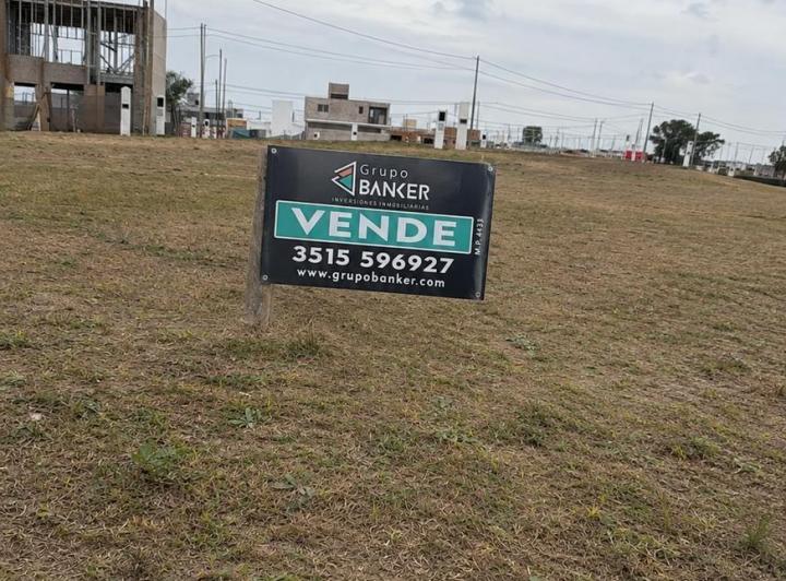 Terreno · 250m²