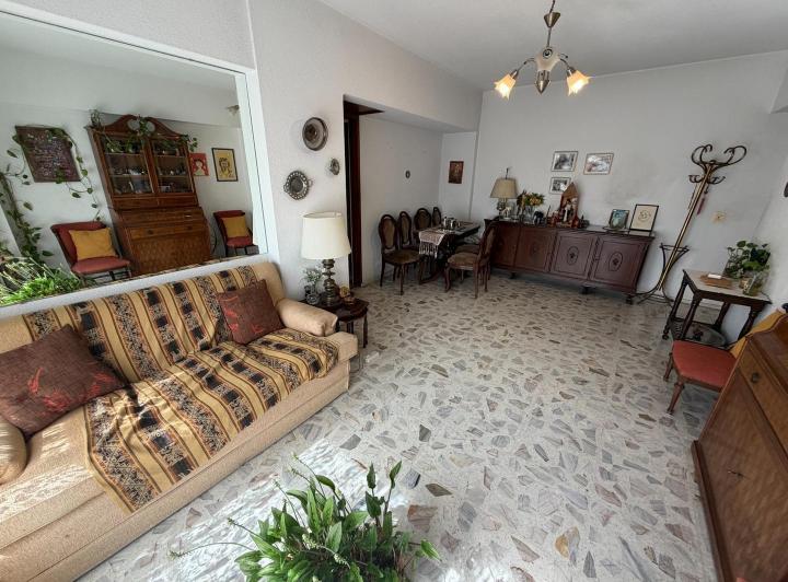 Departamento · 71m² · 4 Ambientes · 1 Cochera