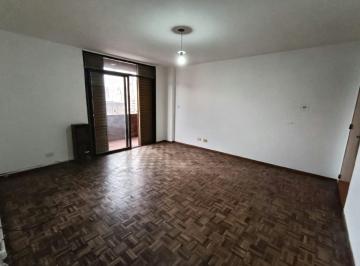 PH de 2 ambientes, Córdoba · Alberdi - Cerca de Shopping S/caseros Al 1000
