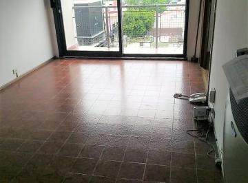 Departamento · 52m² · 3 Ambientes · Departamento en Alquiler, 3 Ambientes - Mart. - Vias/santa Fe