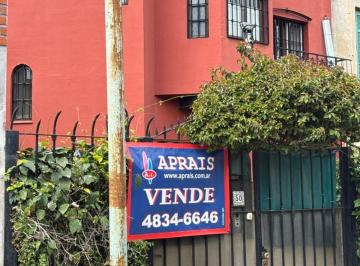 Casa de 3 ambientes, La Paternal · Casa de 3 Amb. Amplios