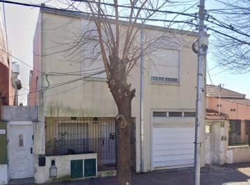 PH · 170m² · 4 Ambientes · 1 Cochera · PH Al Frente 3 Dorm 2 Baños Patio Garage Terraza - Apto Crédito!