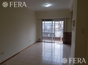 Departamento · 28m² · 2 Ambientes · 1 Cochera · Alquiler de Departamento de 2 Ambientes con Balcón en Wilde