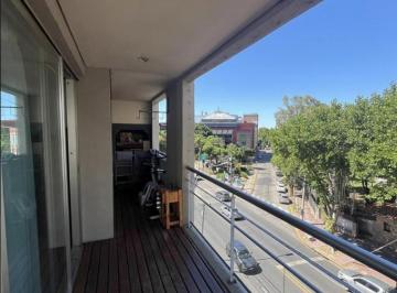 Departamento · 100m² · 3 Ambientes · Alquiler Anual Departamento 3 Amb con Balcón Sobre Av Libertador Olivos Vicente López