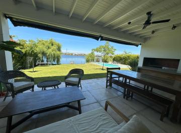 Casa · 315m² · 6 Ambientes · 3 Cocheras · Alquiler Temporal Fiestas y Enero 5 Amb a La Laguna Barrio San Gabriel Villanueva Tigre