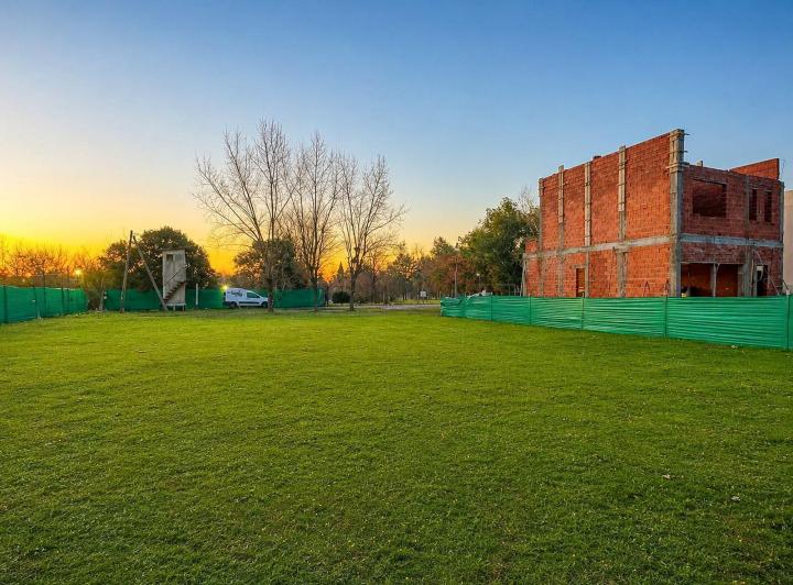 Terreno · 430m²