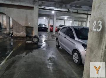 Garage · 12m² · Cochera en Venta - - 12 m - Lanús