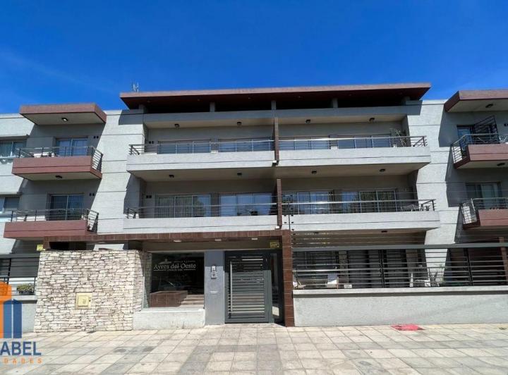 Departamento · 45m² · 2 Ambientes · 2 Cocheras
