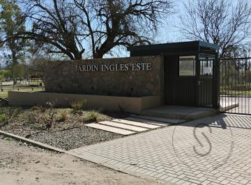 Terreno · 986m²