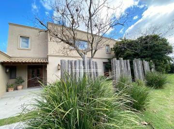 LHP-LHP-3389_2 · Casa en Venta Lote Interno 3 Dorm. - Santa Barbara