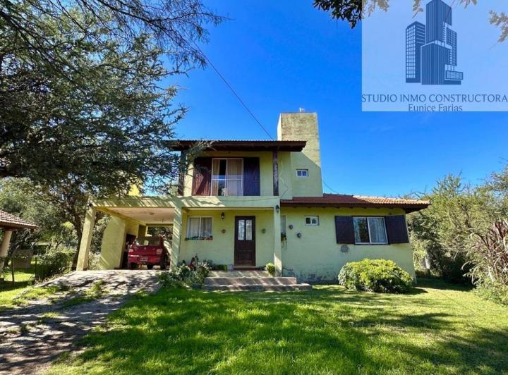 Casa · 114m² · 5 Ambientes · 1 Cochera