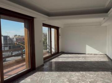 Departamento · 200m² · 5 Ambientes · Departamento Alquiler Wilde Uso Comercial Uso Profesional, Consultorios