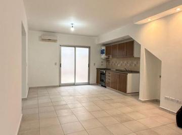 Departamento de 2 ambientes, San Miguel · Alquiler 2 Ambientes con Patio y Guardacoches Exclusivo - Bella Vista