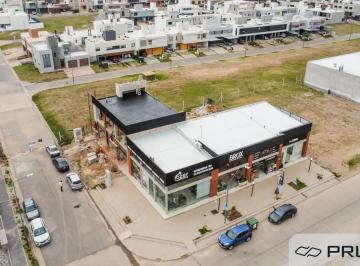 Local comercial de 1 ambiente, Córdoba · Local - 50 m² - Solares de Manantiales