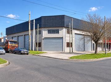 Local comercial · 880m² · Local Comercial en Adrogue