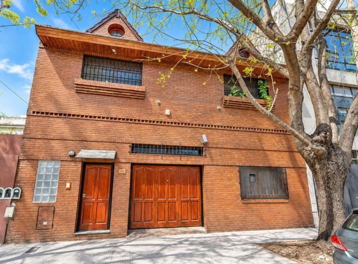 Terreno · 227m² · 5 Ambientes