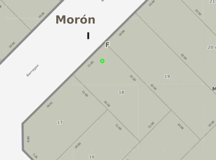 Terreno · 426m²
