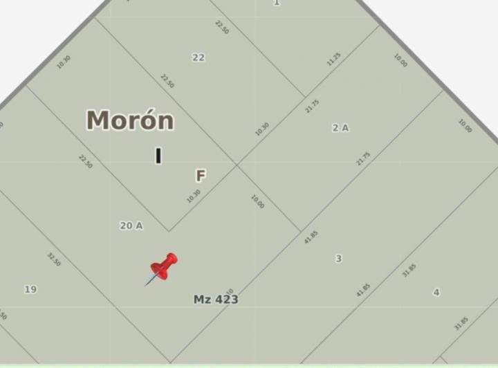 Terreno · 426m²