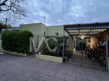 Quinta vacacional · 130m² · 3 Ambientes · 1 Cochera · Casa Quinta en Venta en Moreno, G. B. a. Zona Oeste, Argentina