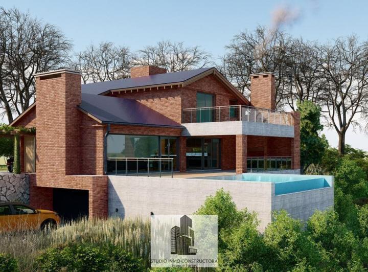 Casa · 311m² · 3 Dormitorios