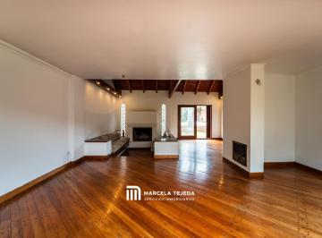 Casa · 244m² · 5 Ambientes · 2 Cocheras · Casa en Venta Frente Al Parque de Las Naciones | 3 Dorm., Pileta y Cochera Doble
