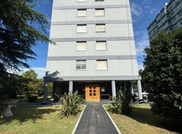 Departamento · 61m² · 4 Ambientes · 1 Cochera · Departamento en Venta en Vicente López