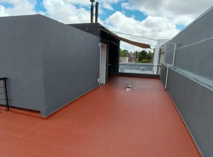 Departamento · 50m² · 2 Ambientes · 1 Cochera