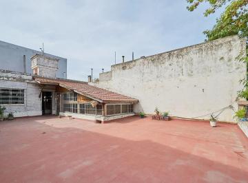 Casa · 175m² · 5 Ambientes · 1 Cochera · Venta Casa 5 Amb. Garaje/terraza en Villa Urquiza