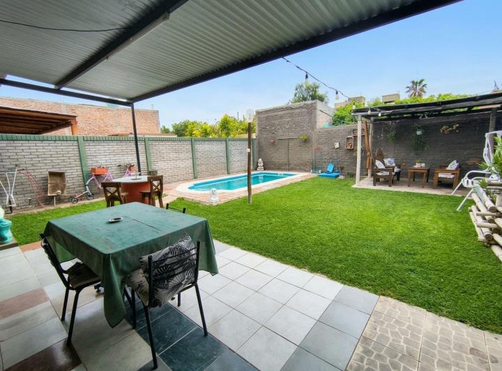 Casa · 75m² · 5 Ambientes