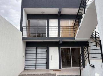 PH · 50m² · 2 Ambientes · Venta PH 2 Ambientes Moron Patio Planta Baja