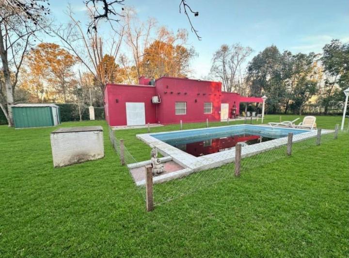 Casa · 120m² · 3 Ambientes · 2 Cocheras
