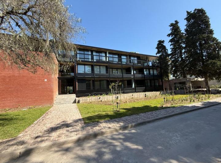 Departamento · 145m² · 4 Ambientes · 2 Cocheras