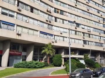 Departamento · 55m² · 2 Ambientes · Edificio Stos. Dumont Calle 30 y Gorlero. Exc. Vista Para 2/4 Personas Serv. de Mucama y Playa