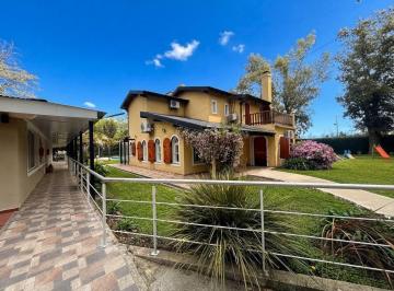 Casa · 390m² · 5 Ambientes · 3 Cocheras · Casa en Venta /centro Terapeutico en Tortuguitas