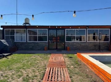 Casa · 95m² · 1 Ambiente · Venta Monoambiente, Loft, Multiespacio con Piscina