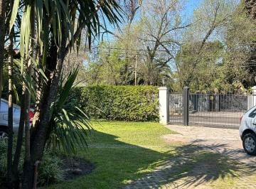 Quinta vacacional · 200m² · 4 Ambientes · 10 Cocheras · Venta Quinta Oportunidad Desarrollo Comercial