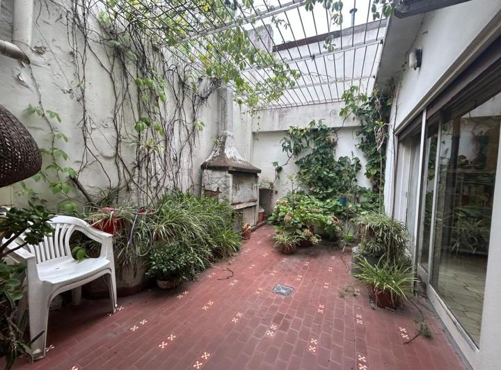 Casa · 155m² · 5 Ambientes · 1 Cochera