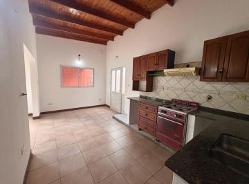 Casa · 3 Ambientes · Casa - Centro