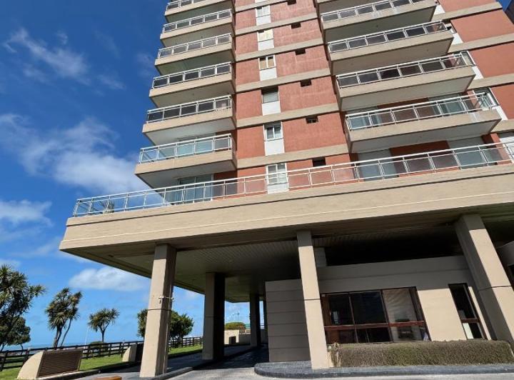 Departamento · 155m² · 4 Ambientes · 2 Cocheras