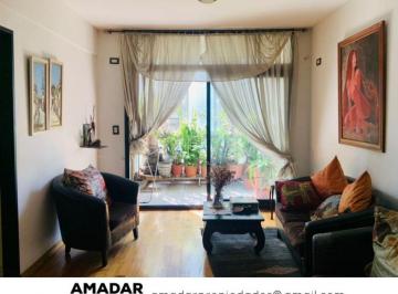 Departamento de 3 ambientes, Caballito · Excelente Semipiso en Impecable Estado con Cochera y Balcon