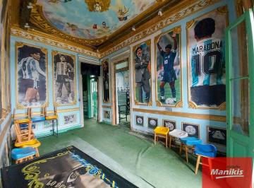 PH · 182m² · 9 Ambientes · Venta - PH - La Boca