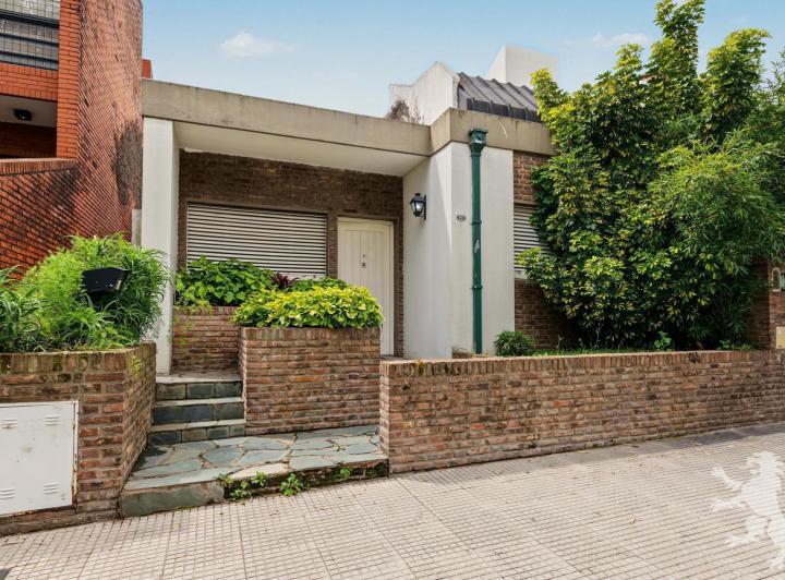 Casa · 387m² · 7 Ambientes